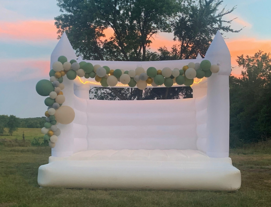 Bounce into Marriage with Elegant Elevation: Luxury Bounce Houses for Your Dream Wedding!